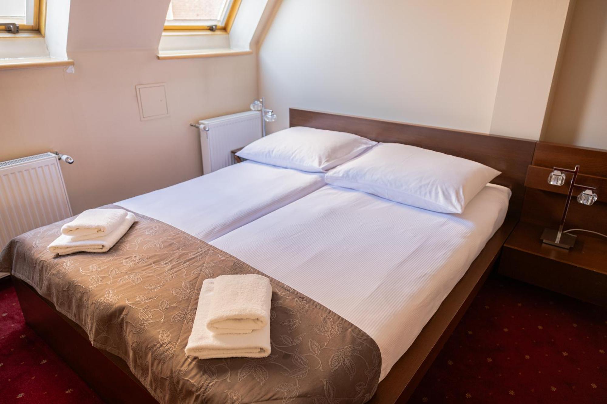 Tulip Hotels - Wroclaw Patio 외부 사진